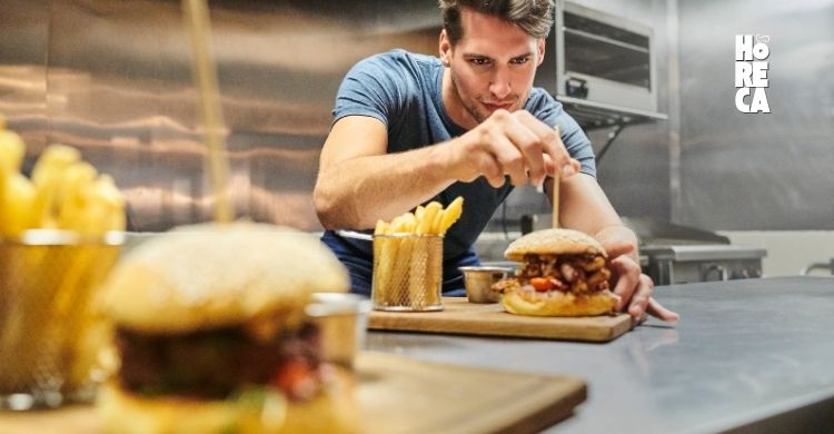 Día Mundial de la Hamburguesa: Historia, Popularidad y Transformación Gastronómica