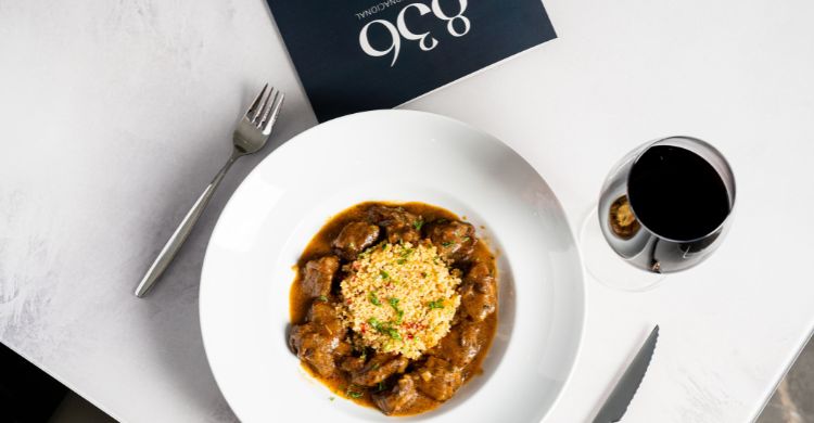 Apertura de 836 Restó: Un nuevo destino gastronómico que celebra la innovación y la excelencia culinaria