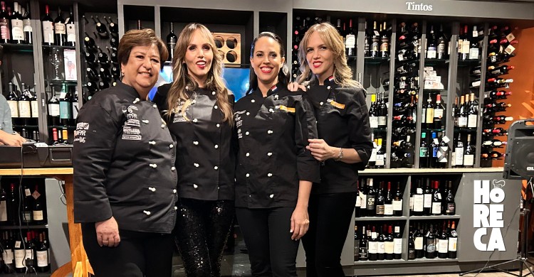 ¡Paraguay Brilla en la Copa Mundial de Pastelería con un Equipo Único: Mujeres en el Top 6 de América!
